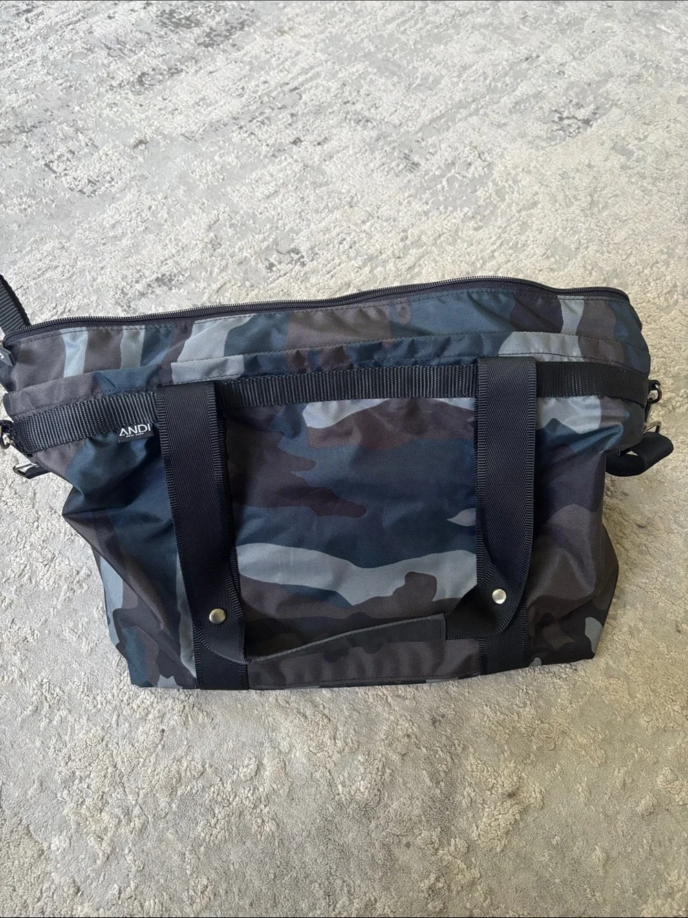 ANDI Camouflage Laptop Tote Bag - Black/Gray Camo